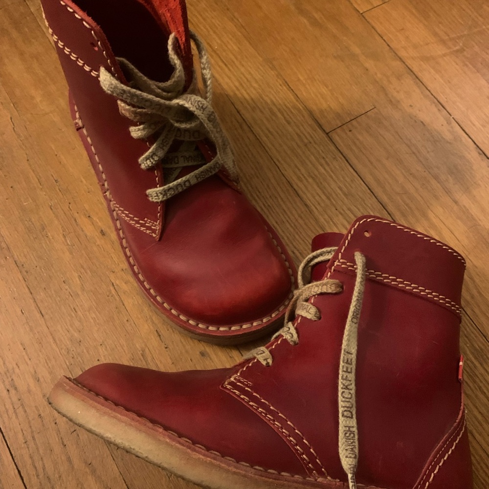 Danish Duckfeet Faborg Red Boots